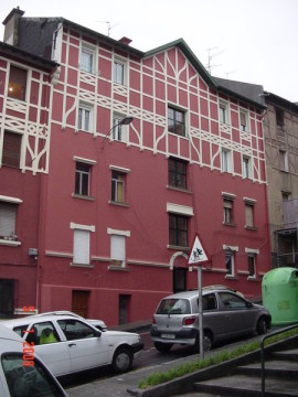 Rehabilitación integral de edificio en Bilbao. Año 2003.